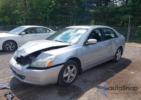 2005 Honda Accord 2.4 Ex z USA, uszkodzony, nr VIN 1HGCM56885A082753